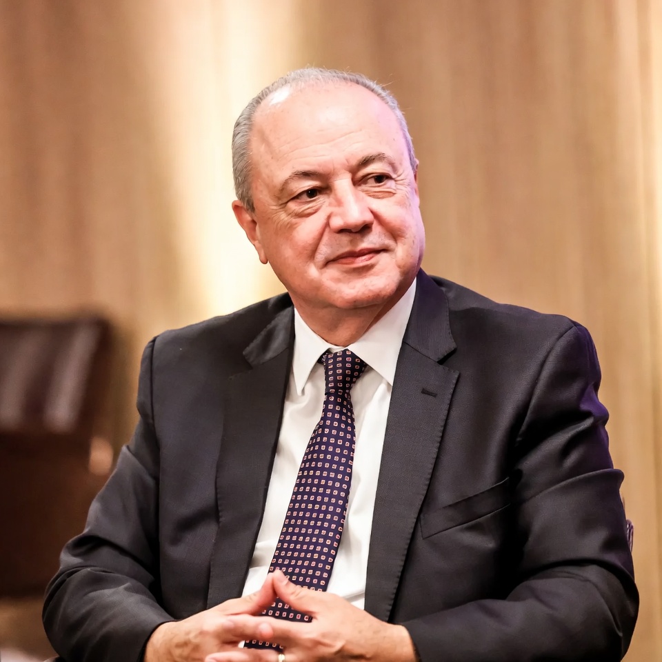 Prof. Antônio Lima